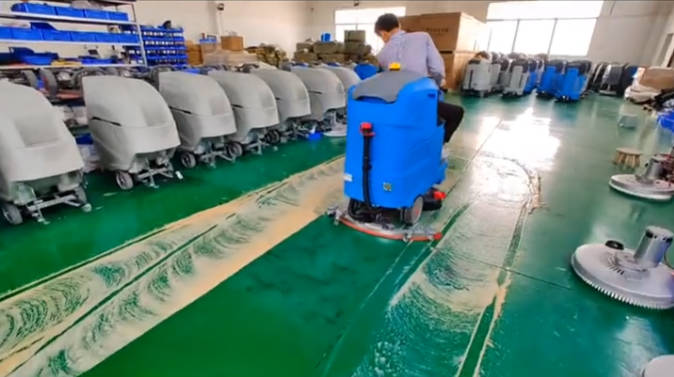 淮北2023年还在用人工的物业保洁不妨试试洗地机吧